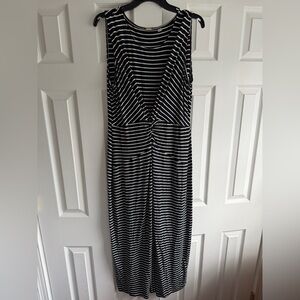 Sleeveless Black and White Striped Dress